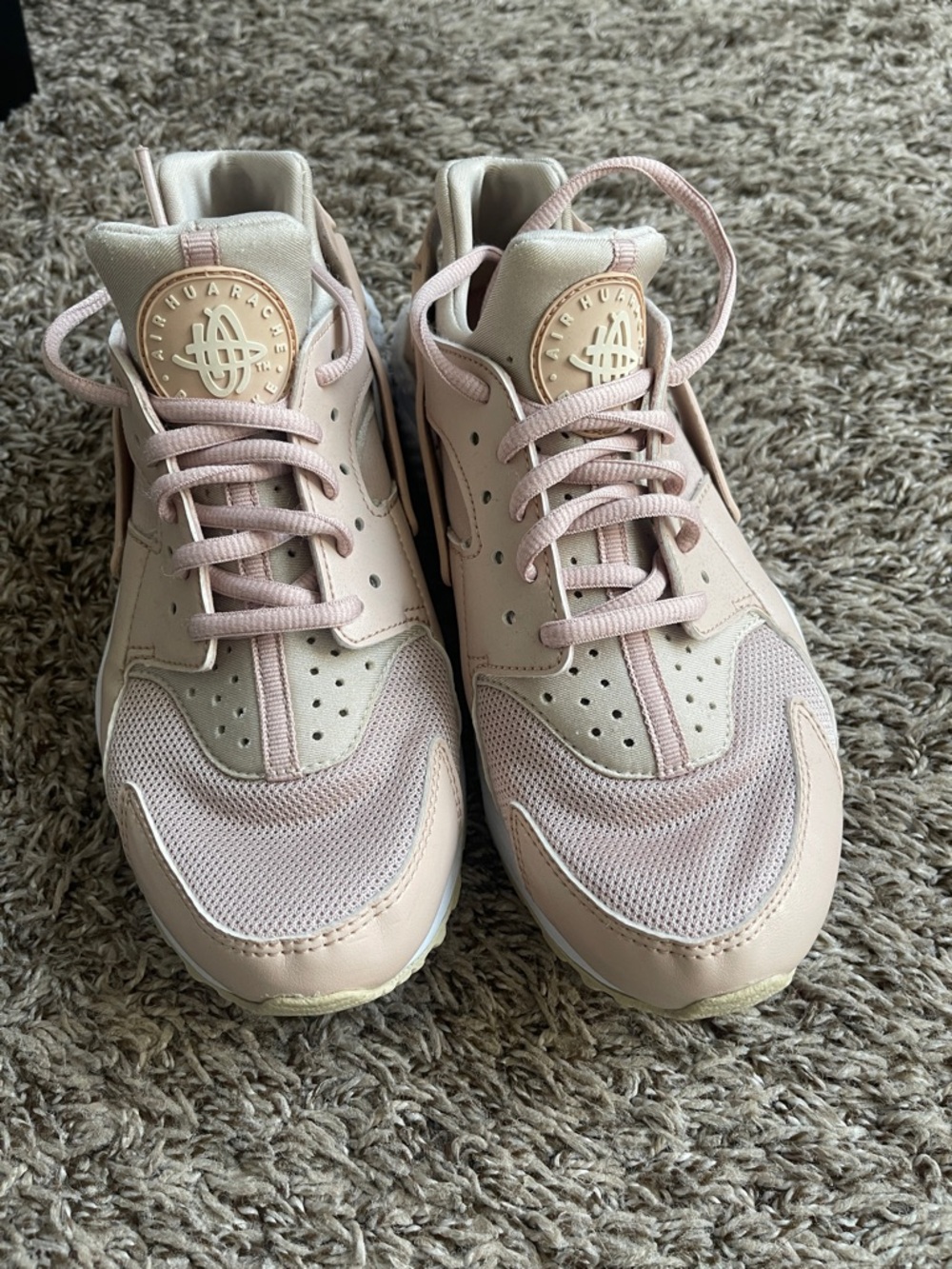 Nike Women's Pale Pink and Beige Air Huarache Sneakers